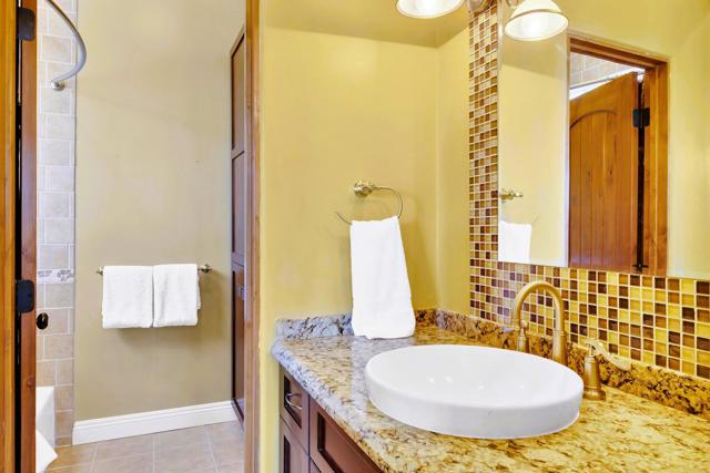 Image 40 of 80 For 15515 Ocotillo Road