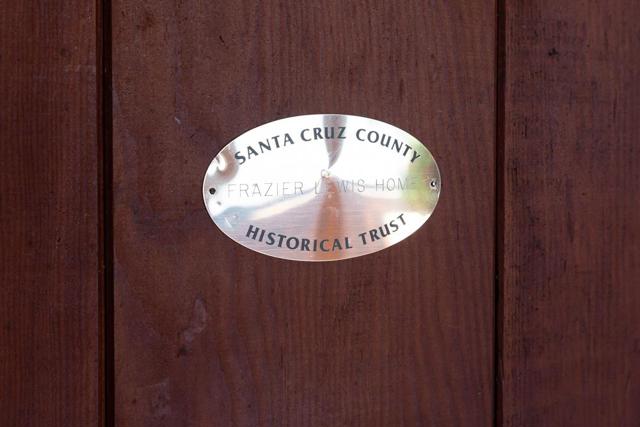 21130 E Cliff Drive, Santa Cruz CA: https://media.crmls.org/mediaz/9b7dad83-5a4f-42bb-979c-d536aa9cfe25.jpg