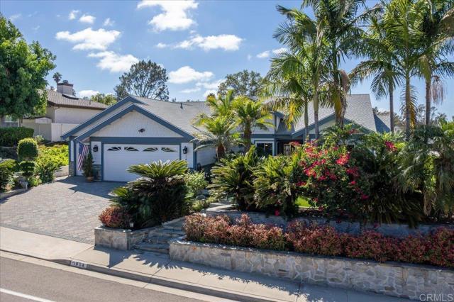 1054 La Sombra Drive, San Marcos CA: https://media.crmls.org/mediaz/9b7e6117-0a61-4bd4-8749-d7f78c96e63c.jpg