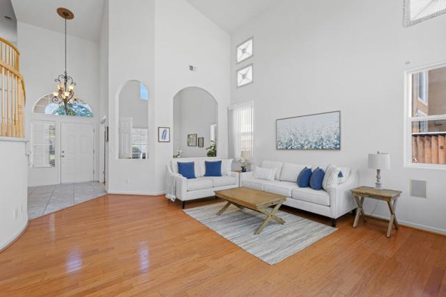 1515 Dovetail Way, Gilroy CA: https://media.crmls.org/mediaz/9b7fd075-cad2-40f9-aab5-24b998036a58.jpg