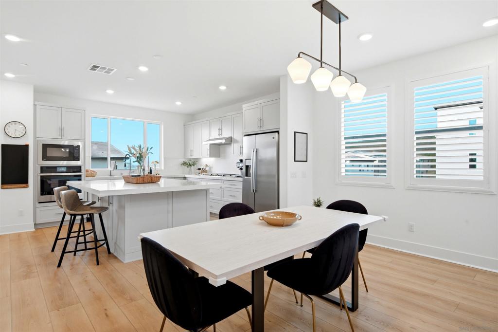 15632 Rennyson Way - photo 4
