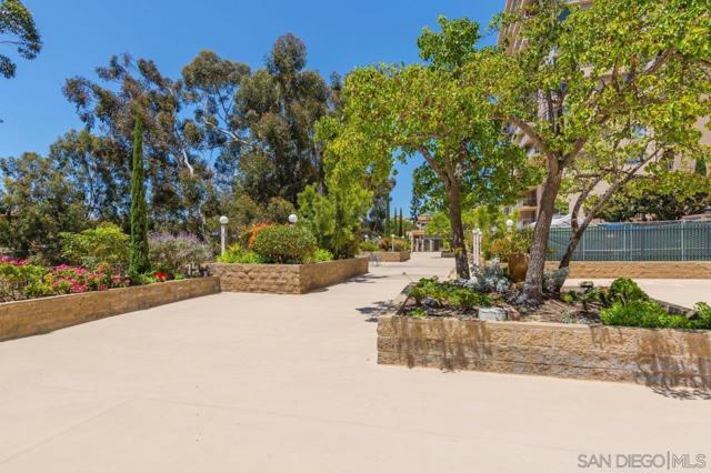 3635 7th Avenue, San Diego, California 92103, 2 Bedrooms Bedrooms, ,2 BathroomsBathrooms,Condominium,For Sale,7th Avenue,240021966SD