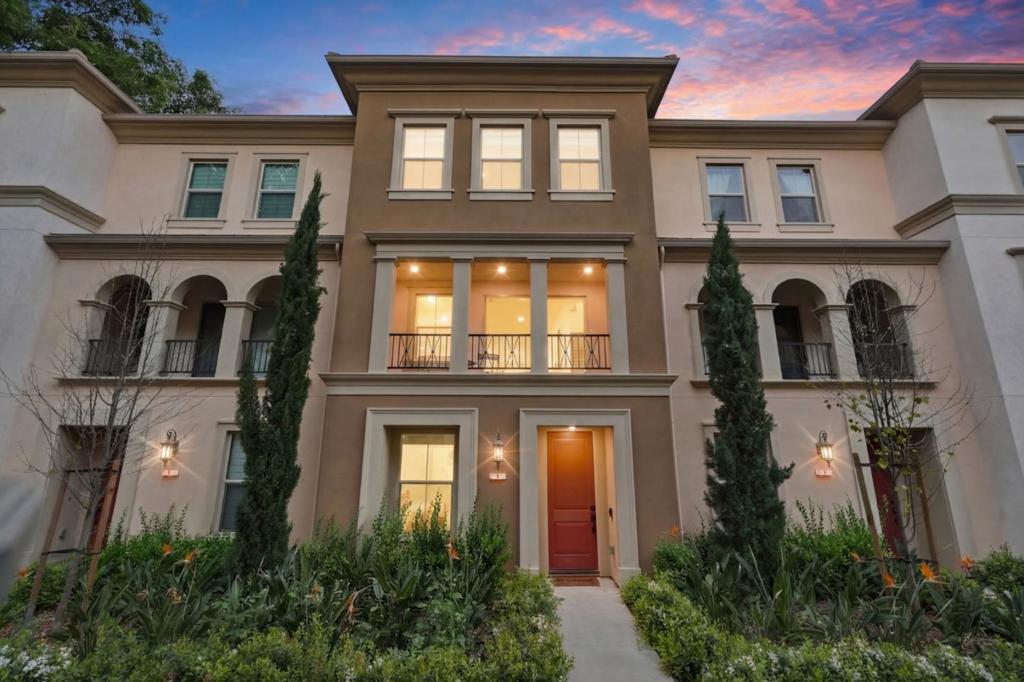 1065 Darwin Terrace #3