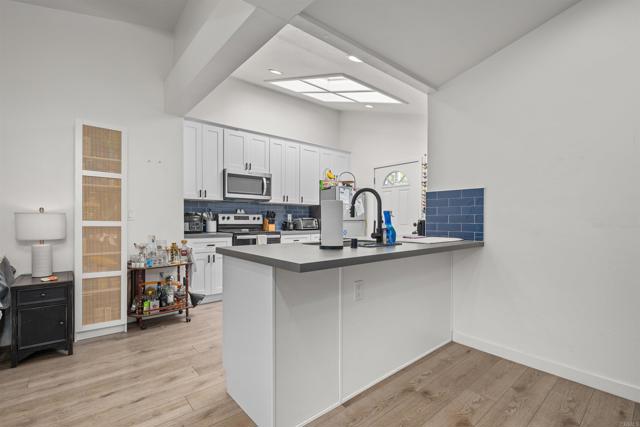 Detail Gallery Image 10 of 23 For 5369 Saxon St, San Diego,  CA 92115 - 4 Beds | 2 Baths