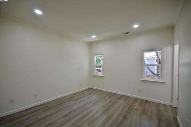 4544 Thornton Ave, Fremont CA: https://media.crmls.org/mediaz/9b8498f5-3cfb-4ac3-b18e-40b8e514a926.jpg
