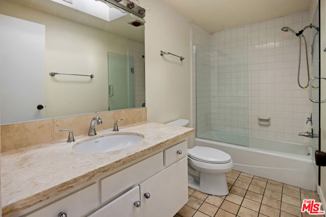 13360 Maxella Avenue, 11 photo 24
