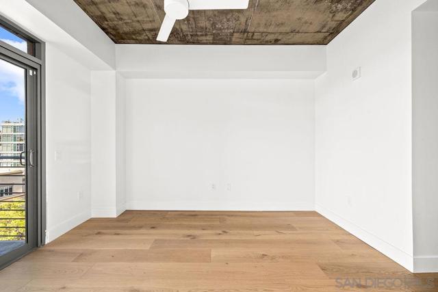 801 Ash St, San Diego CA: https://media.crmls.org/mediaz/9b859e2f-ef34-49fe-8568-5698e2050091.jpg