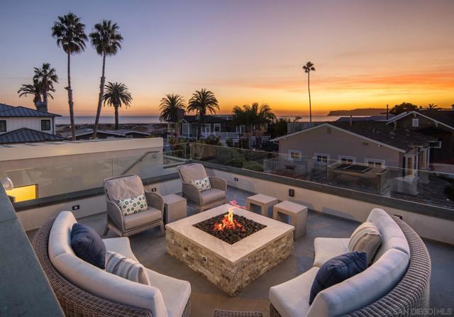 Details for 1105 Pine St, Coronado, CA 92118