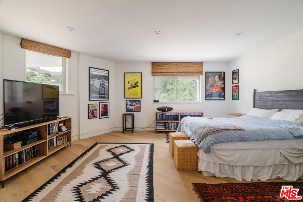 MLS #26827397 image #36