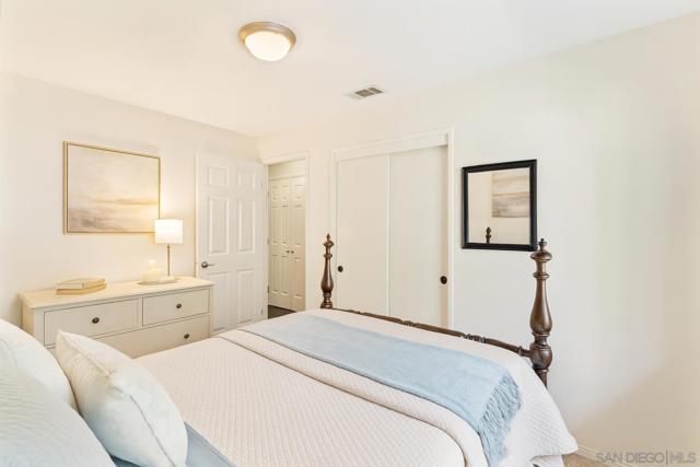 3121 Alta Verde, Fallbrook CA: https://media.crmls.org/mediaz/9b882a5f-5cd3-4cf7-8747-cca714467f21.jpg