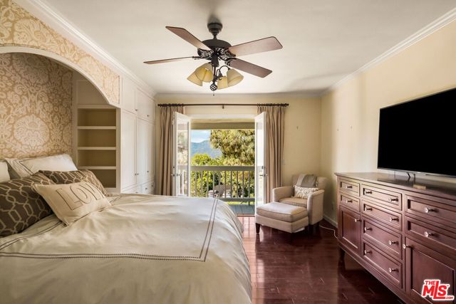 3411 Markridge Road, La Crescenta CA: https://media.crmls.org/mediaz/9b88fadc-4775-410d-94b9-2b2bdc35f1b8.jpg
