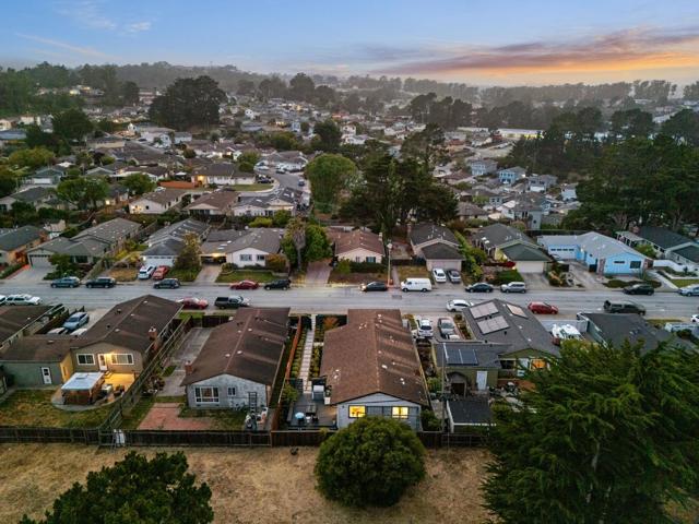2501 Fleetwood Drive, San Bruno CA: https://media.crmls.org/mediaz/9b894242-5a54-470f-9b9a-f7d659dac1a3.jpg
