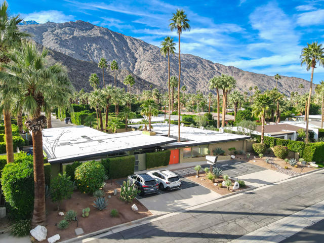 1611 S Calle Palo Fierro #4, Palm Springs, CA 92264