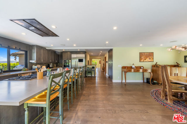2841 Montcalm Avenue, Los Angeles CA: https://media.crmls.org/mediaz/9b8a5337-1470-49f3-a28f-7eaec517fecd.jpg