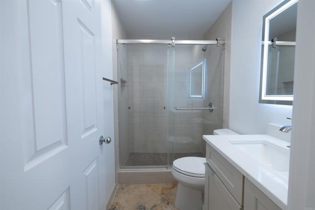 Detail Gallery Image 11 of 40 For 400 N Pacific St #111,  Oceanside,  CA 92054 - 2 Beds | 2 Baths