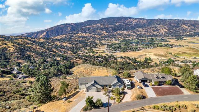 Detail Gallery Image 56 of 63 For 30730 Fox Ridge Ct, Tehachapi,  CA 93561 - 4 Beds | 3 Baths