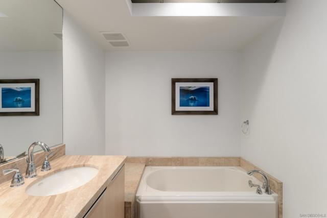 877 Island Ave, San Diego CA: https://media.crmls.org/mediaz/9b8d728b-c3fe-448e-b89b-db50410b5d30.jpg