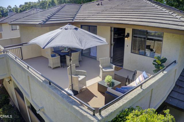 644 Orwell Lane, Ventura CA: https://media.crmls.org/mediaz/9b8e591f-c18a-47a9-97bd-273d2409daf5.jpg