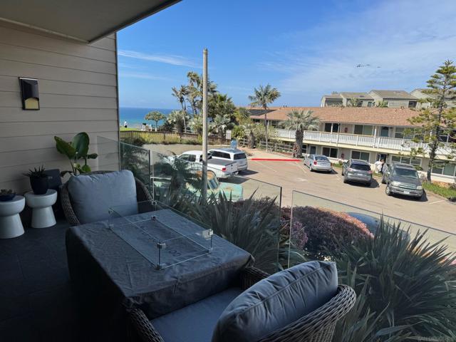 321 W I St, Encinitas, California 92024, 2 Bedrooms Bedrooms, ,2 BathroomsBathrooms,Condominium,For Sale,W I St,250020340SD