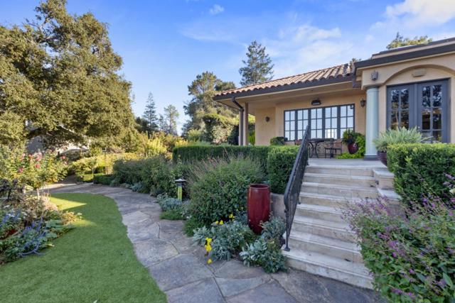 21106 Brush Road, Los Gatos CA: https://media.crmls.org/mediaz/9b8e71ff-06b8-4c4b-a508-ea020b5c2bff.jpg