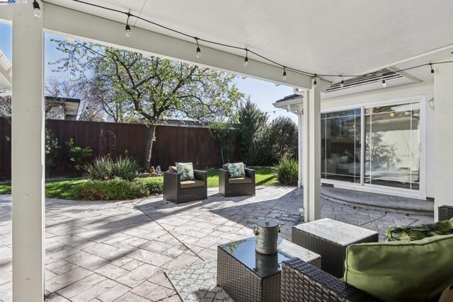 Image 36 of 53 For 5238 Brophy Dr