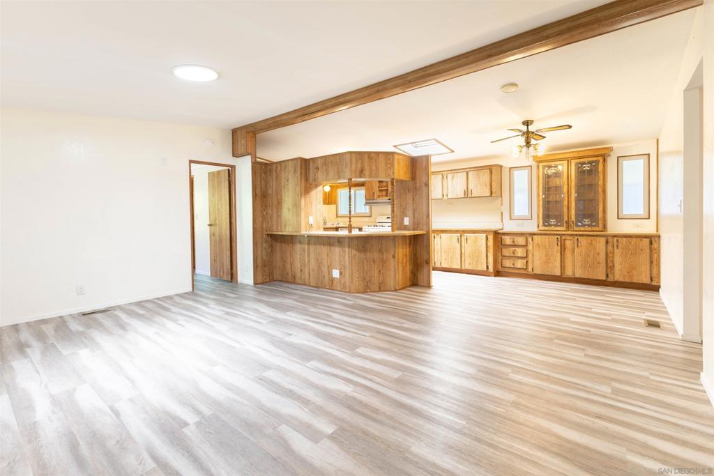 909 Richland Rd - photo 4