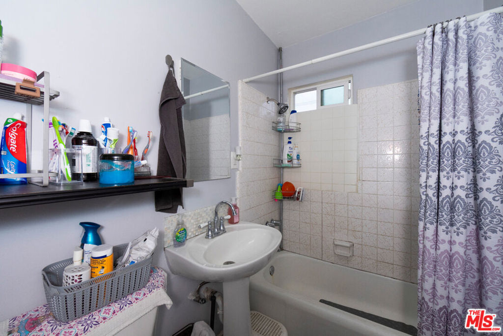 MLS #25548965 img 14