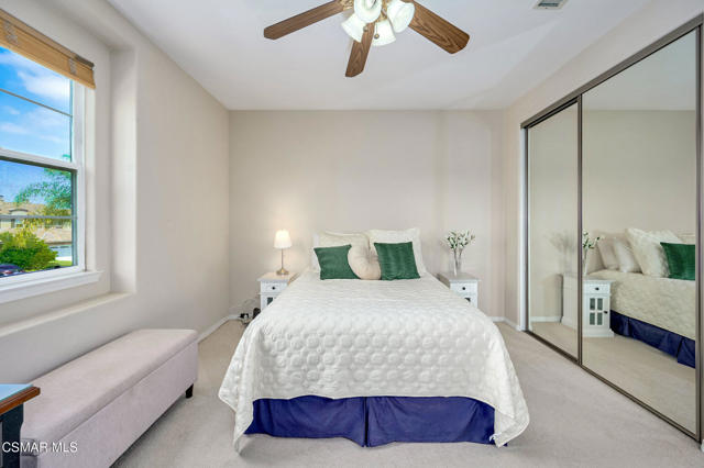 4566 Bluewood Court, Moorpark CA: https://media.crmls.org/mediaz/9b956d01-82f2-43f2-a967-14b9fe8ff44b.jpg