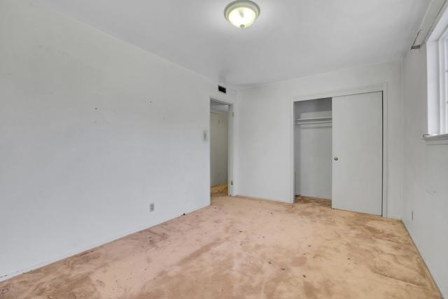 8734 Hermosa Court, Stockton CA: https://media.crmls.org/mediaz/9b95cb0c-5e06-49e2-8feb-d09f4c8548e0.jpg