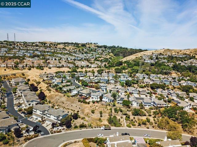 32 Shoal Dr, Vallejo CA: https://media.crmls.org/mediaz/9b95d423-c3ae-4571-9bf2-898f6c46266b.jpg