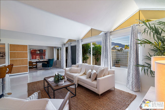 1772 S Araby Drive, Palm Springs CA: https://media.crmls.org/mediaz/9b95f0b3-ddf9-4215-a522-b53bf88ebde6.jpg
