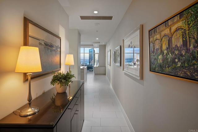 Detail Gallery Image 33 of 46 For 550 Front St #1401,  San Diego,  CA 92101 - 2 Beds | 2/1 Baths