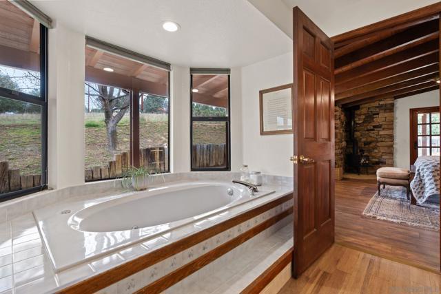 Image 22 of 73 For 25394 Mesa Grande Rd