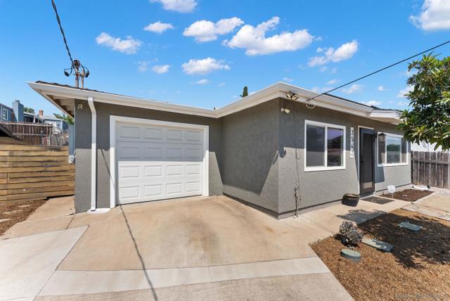 2542 Glebe Road, Lemon Grove CA: https://media.crmls.org/mediaz/9b9a9154-8b93-459a-87c1-60f6ab8649ee.jpg