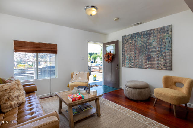 Detail Gallery Image 5 of 30 For 1710 N Avenue 46, Eagle Rock,  CA 90041 - 3 Beds | 2 Baths