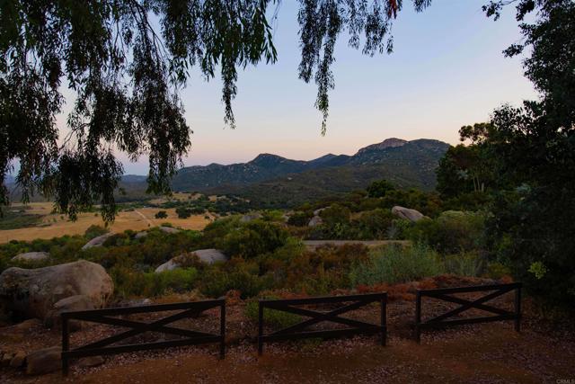Image 43 of 66 For 15847 Snuz Mountain Road