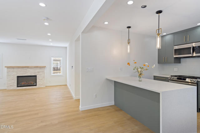 Detail Gallery Image 23 of 35 For 83 S Greenwood Ave, Pasadena,  CA  - 3 Beds | 2 Baths