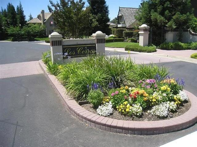 102 Black Gold Lane, Folsom CA: https://media.crmls.org/mediaz/9b9d794d-4133-408f-a1da-ed76800f539f.jpg