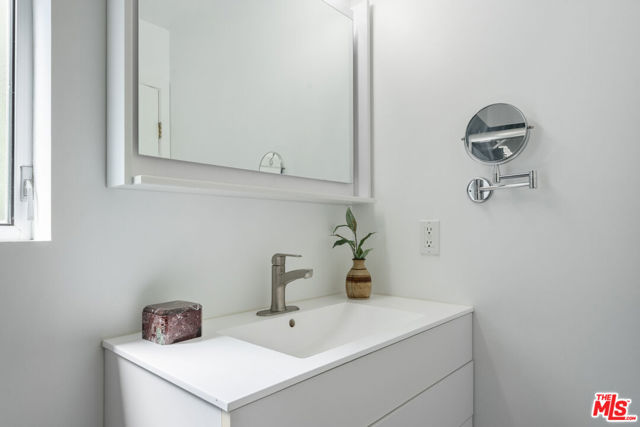326 Welcome Street, Los Angeles CA: https://media.crmls.org/mediaz/9b9de038-6cef-4c83-b389-717a8b06212d.jpg
