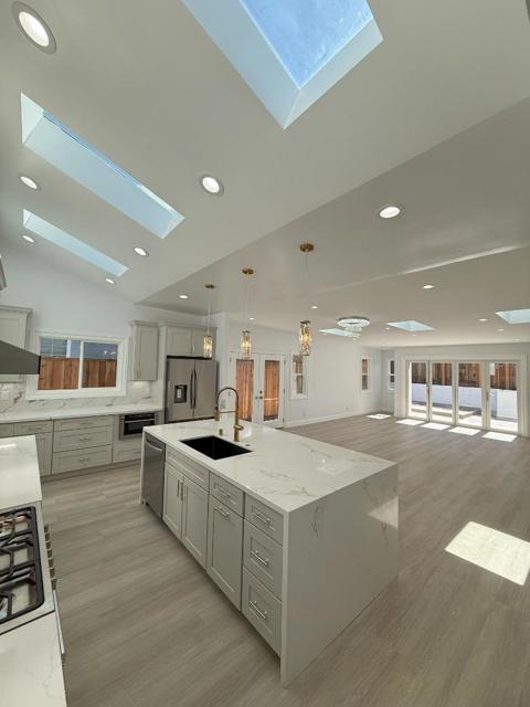 2552 Castleton Drive, San Jose CA: https://media.crmls.org/mediaz/9b9de123-c8ea-450b-b259-2f465558a33e.jpg