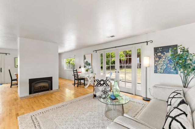 2074 Marsala Circle, Monterey CA: https://media.crmls.org/mediaz/9b9e59e2-3199-47ab-9b92-e41aadaed7d1.jpg