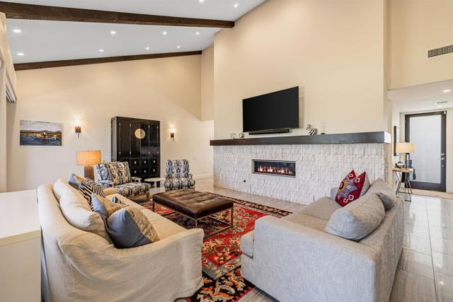 730 Inverness Drive, Rancho Mirage CA: https://media.crmls.org/mediaz/9b9f5484-1a69-47b0-80bb-ca67fadaeddd.jpg