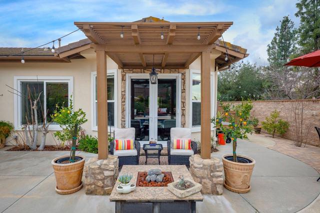 Detail Gallery Image 15 of 42 For 14212 Pebble Beach Way, Valley Center,  CA 92082 - 4 Beds | 3/1 Baths