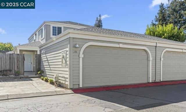 2761 Elks Way, Napa CA: https://media.crmls.org/mediaz/9ba19958-9291-43ea-8f6d-5913a26ccefb.jpg