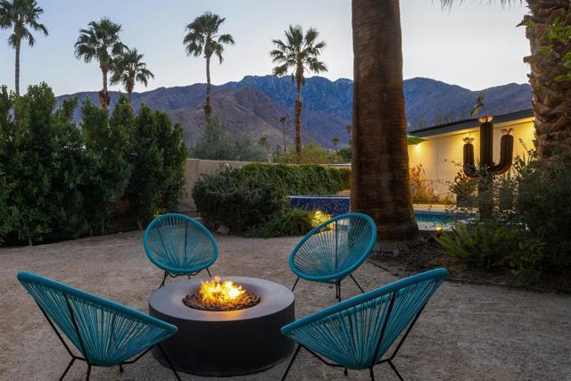 2726 N Cardillo Avenue, Palm Springs, CA 92262
