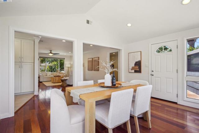 Image 9 of 55 For 14917 Berry Way
