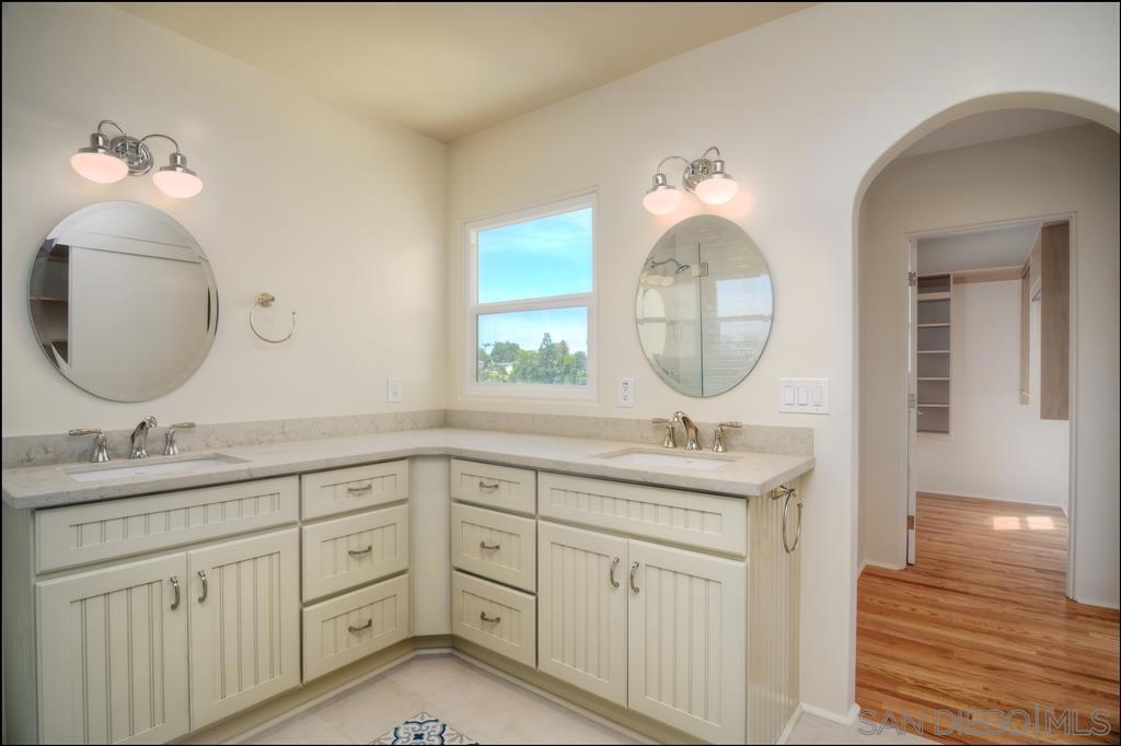 4388 Middlesex Dr - photo 16