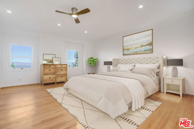 15851 Mulholland Place, Los Angeles CA: https://media.crmls.org/mediaz/9ba31e7a-c0f4-434e-8d6c-9fc7b9117a2d.jpg