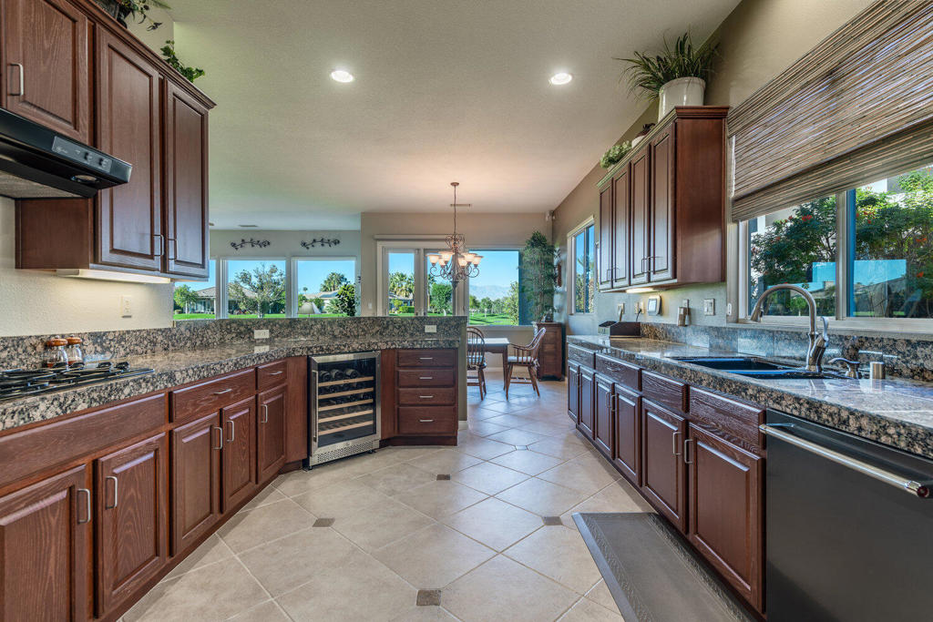 MLS #219138689DA image #19