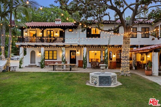 9451 Sunset Boulevard, Beverly Hills CA: https://media.crmls.org/mediaz/9ba5cf6d-f535-422b-ab3a-1d66aa069435.jpg